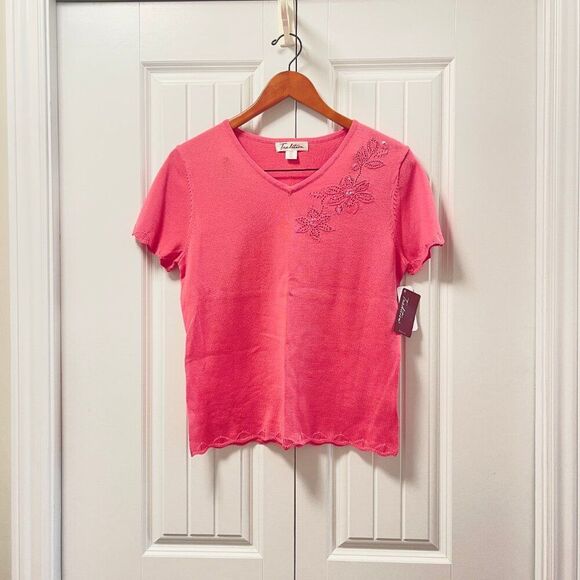 NWT Pink Floral Knit Cottagecore Tee Blouse - Picture 1 of 12